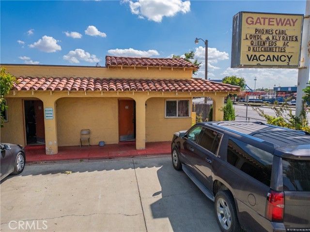 1407 W 16th Street, Merced, CA 95340