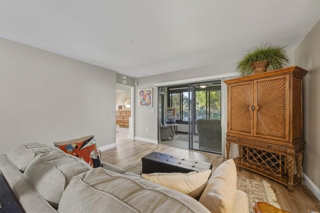 6121 Pointe Regal Circle 301, Delray Beach, FL 33484