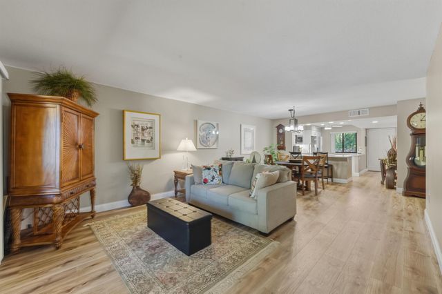 6121 Pointe Regal Circle 301, Delray Beach, FL 33484