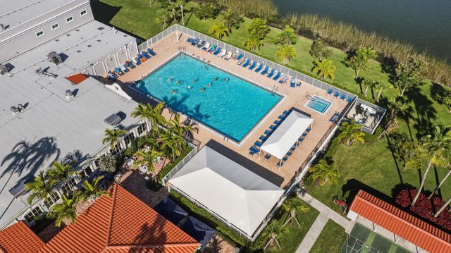 6121 Pointe Regal Circle 301, Delray Beach, FL 33484