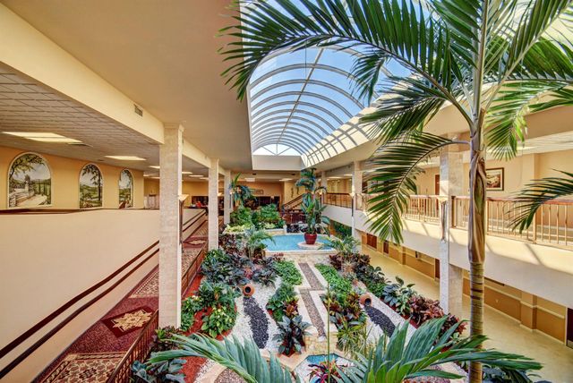 6121 Pointe Regal Circle 301, Delray Beach, FL 33484