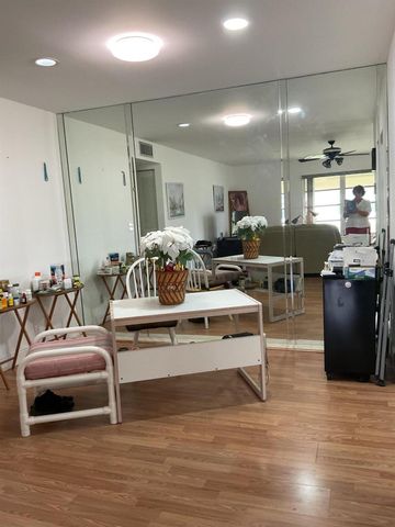 5397 Lakefront Boulevard A, Delray Beach, FL 33484