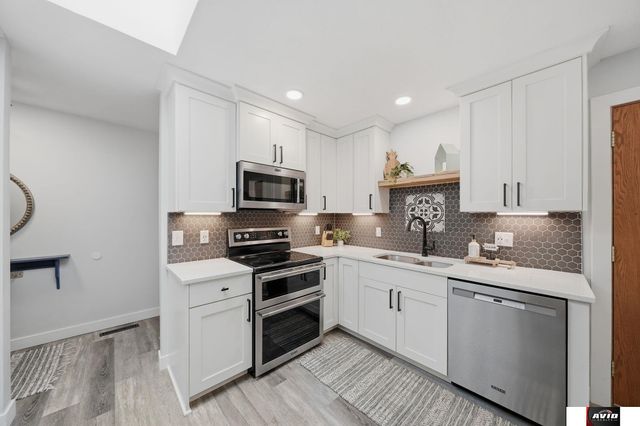 521 Danville Drive, Lincoln, NE 68510