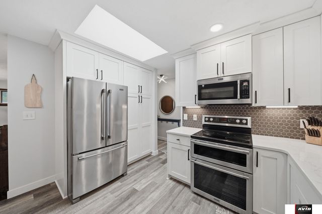 521 Danville Drive, Lincoln, NE 68510
