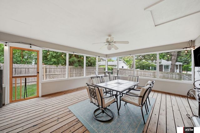 521 Danville Drive, Lincoln, NE 68510