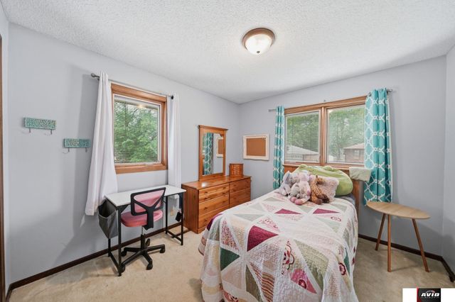 521 Danville Drive, Lincoln, NE 68510