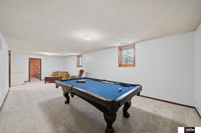 521 Danville Drive, Lincoln, NE 68510