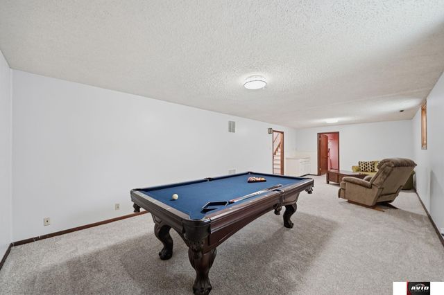 521 Danville Drive, Lincoln, NE 68510