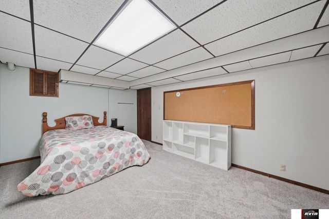521 Danville Drive, Lincoln, NE 68510