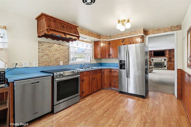 709 New William Street, Ludington, MI 49431