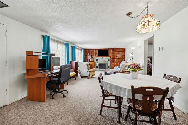 709 New William Street, Ludington, MI 49431