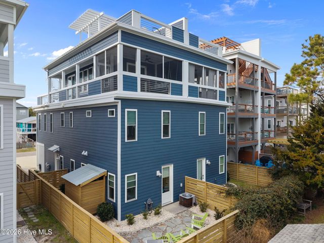 1209 Snapper Lane Unit 2, Carolina Beach, NC 28428