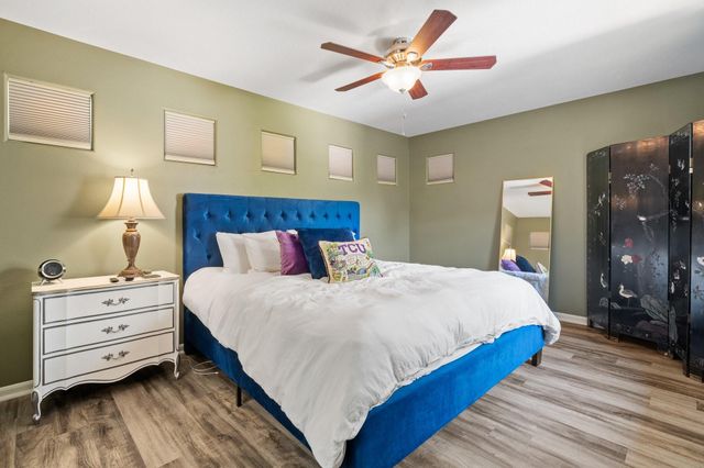 18 Cloud Bank Place, The Woodlands, TX 77382