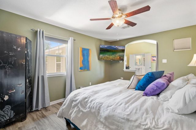 18 Cloud Bank Place, The Woodlands, TX 77382