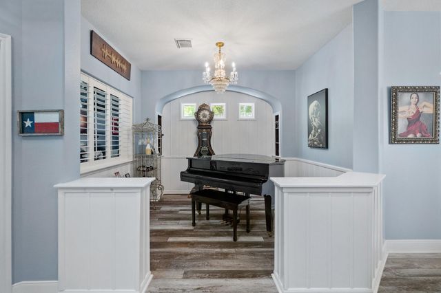 18 Cloud Bank Place, The Woodlands, TX 77382