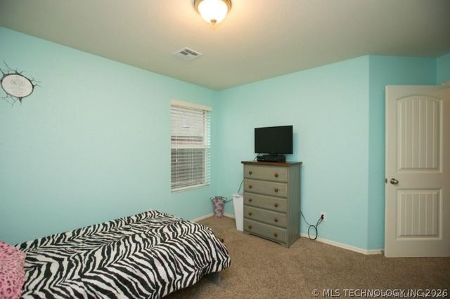 9058 E 136th Place S, Bixby, OK 74008