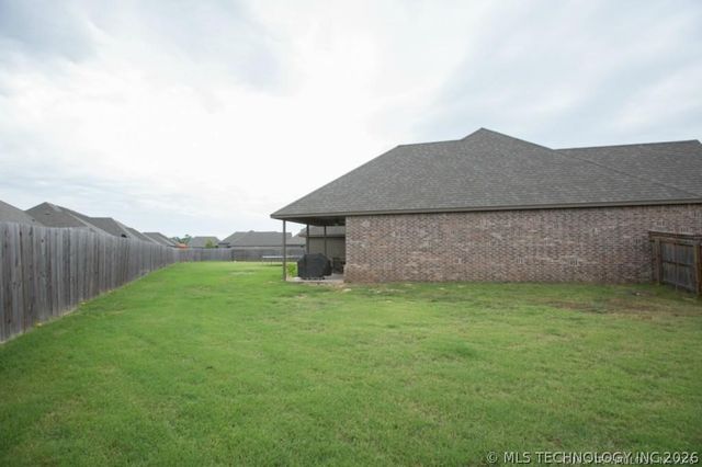 9058 E 136th Place S, Bixby, OK 74008