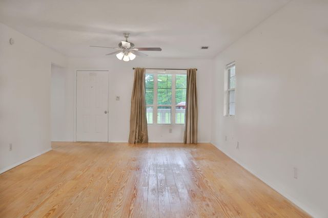 1085 Lake Dr., Lincolnton, GA 30817