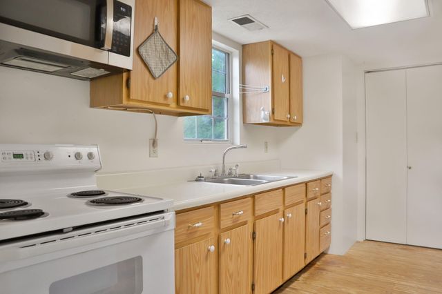 1085 Lake Dr., Lincolnton, GA 30817