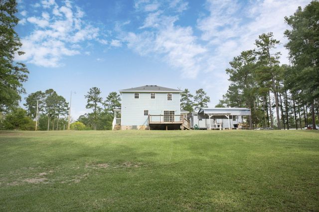 1085 Lake Dr., Lincolnton, GA 30817