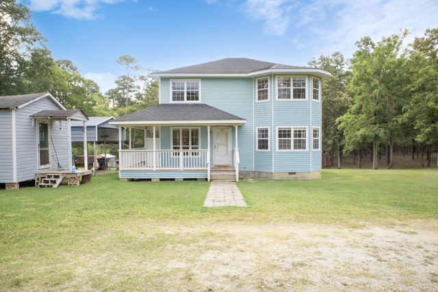 1085 Lake Dr., Lincolnton, GA 30817