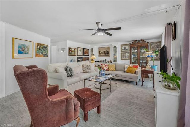 26049 Princess LN, Bonita Springs, FL 34135