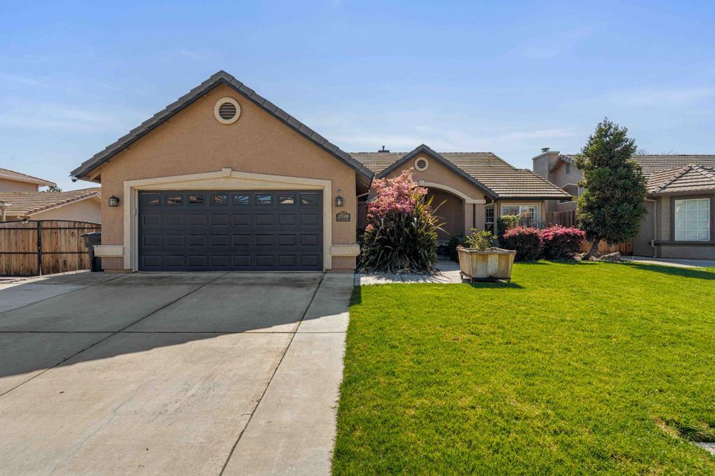 2728 Medinah Way, Modesto, CA 95355
