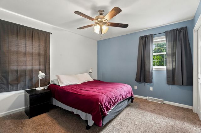 303 W BRIARWOOD LN, Columbia, MO 65203