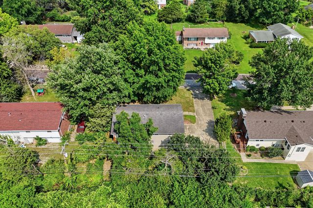 303 W BRIARWOOD LN, Columbia, MO 65203