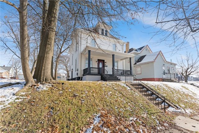 706 Harriet Avenue NW, Canton, OH 44703