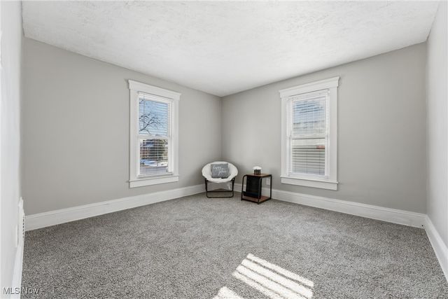 706 Harriet Avenue NW, Canton, OH 44703