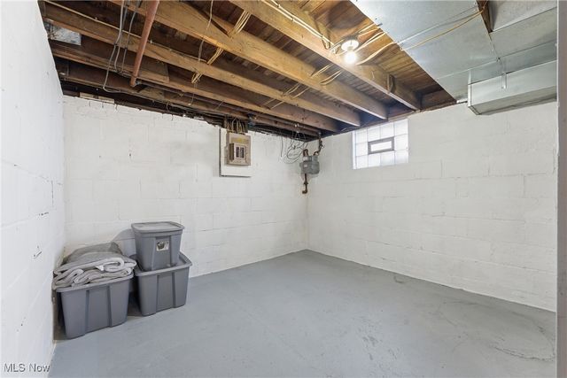 706 Harriet Avenue NW, Canton, OH 44703