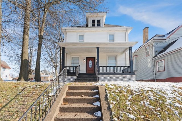 706 Harriet Avenue NW, Canton, OH 44703