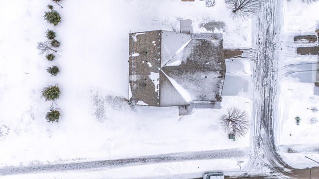 10751 Knollwood Lane, Woodbury, MN 55129