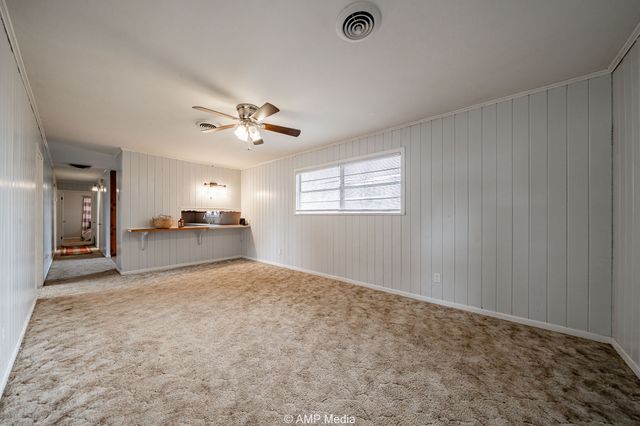 510 W Irving Street, Munday, TX 76371