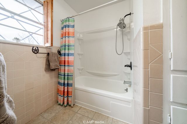 510 W Irving Street, Munday, TX 76371