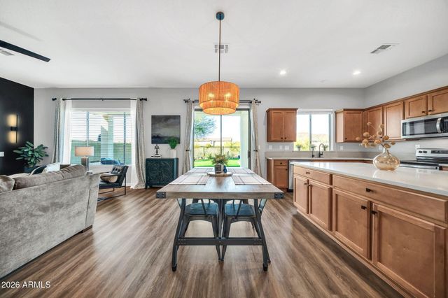 2246 W CLEARVIEW Trail, Anthem, AZ 85086