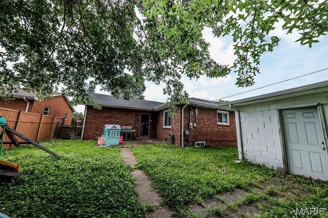 2909 Grand Avenue, Granite City, IL 62040