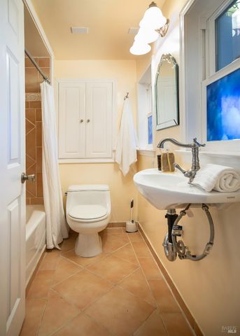 138 Miramar Ave, San Rafael, CA 94901