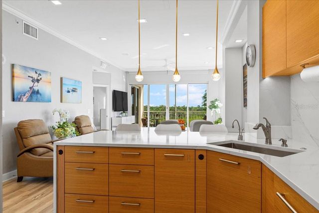 5450 EAGLES POINT CIRCLE 404, Sarasota, FL 34231