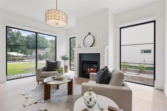 212 Brooke Drive, Alpharetta, GA 30009