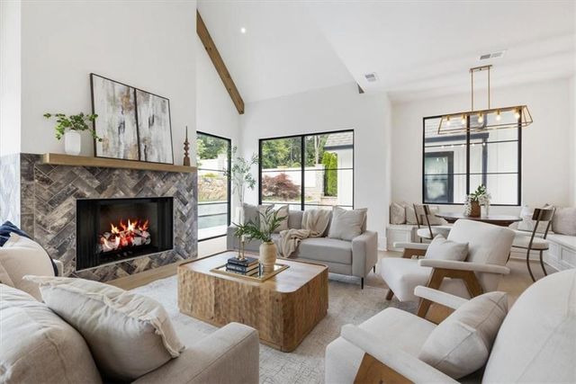 212 Brooke Drive, Alpharetta, GA 30009
