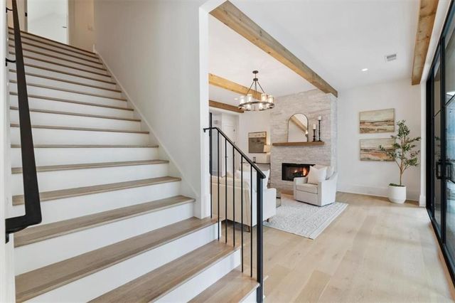 212 Brooke Drive, Alpharetta, GA 30009