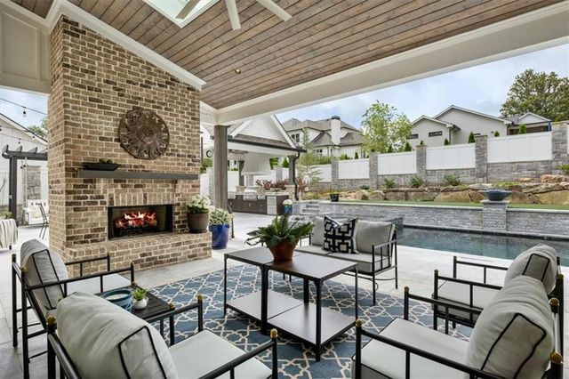 212 Brooke Drive, Alpharetta, GA 30009