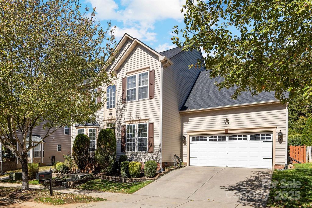 15618 Troubadour Lane, Huntersville, NC 28078