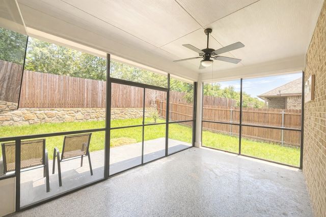 702 Audrey Lane, Mansfield, TX 76063
