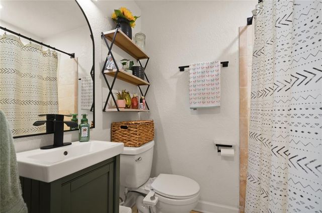 1304 GOLFVIEW STREET, Orlando, FL 32804