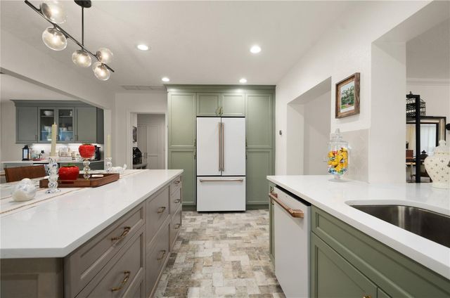 1304 GOLFVIEW STREET, Orlando, FL 32804