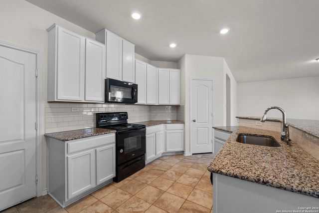 3420 TAURUS SKY, Converse, TX 78109