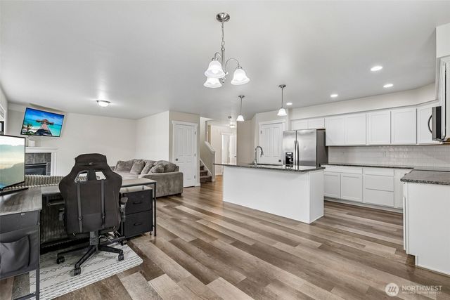 626 Stacey Place, Sedro Woolley, WA 98284